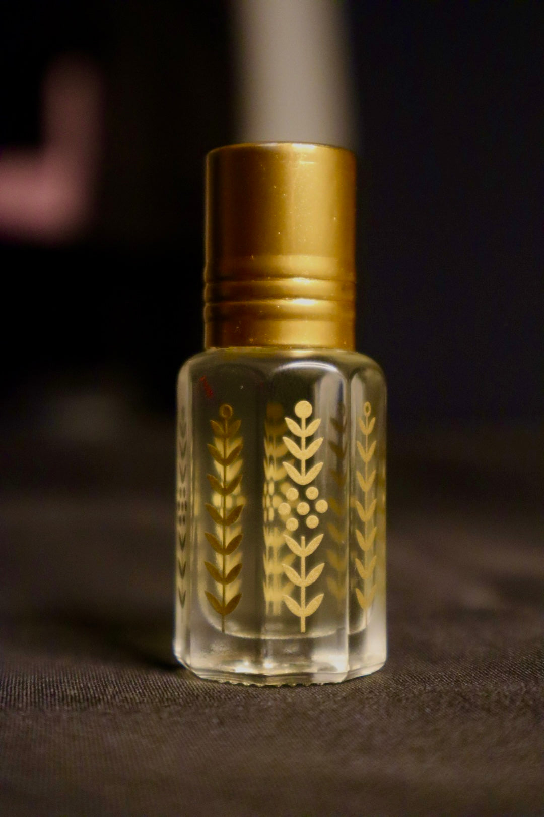 By The Fireplace Oud Oil - Rafahiyya Scents